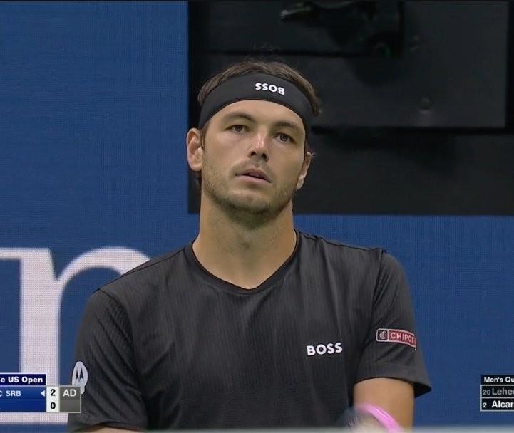 kaiyun-在场上发带戴反,弗里茨:怎么没人提醒我